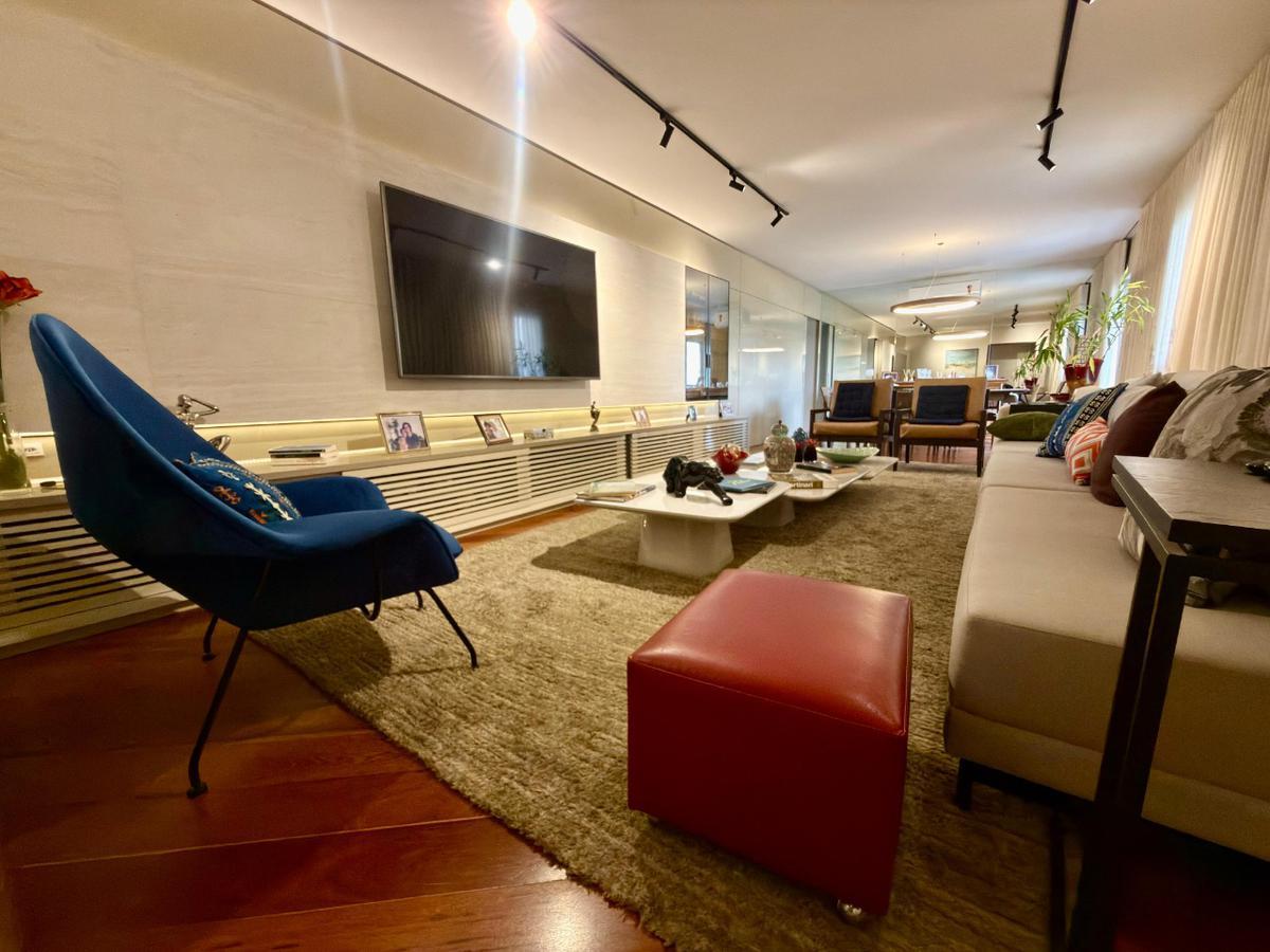 Apartamento, Jardim Atlântico, 4 Quartos, 2 Vagas, 4 Suítes