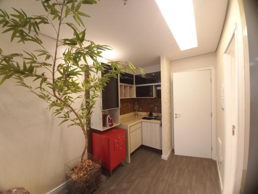 Sala, Vila da Serra, 0 Quarto, 1 Vaga