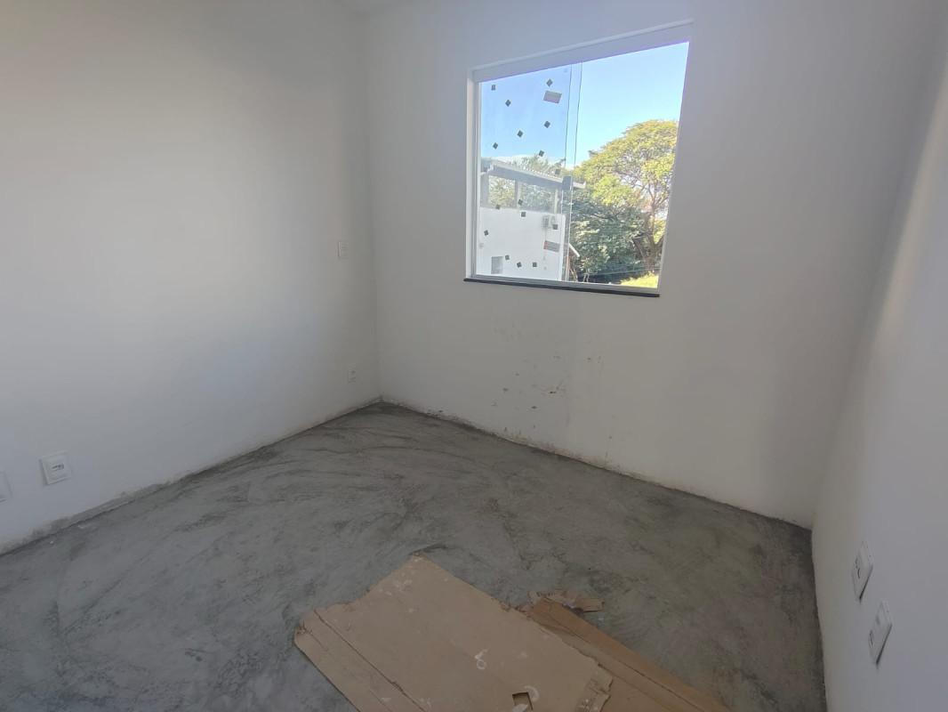 Casa, Candelária, 2 Quartos, 2 Vagas, 2 Suítes
