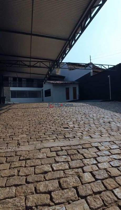 Casa, Cidade Nobre, 3 Quartos, 10 Vagas, 1 Suíte
