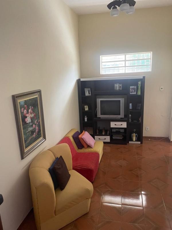 Casa, Sagrada Família, 3 Quartos, 2 Vagas, 2 Suítes