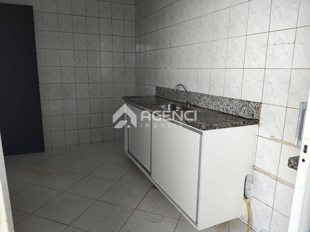 Casa, Serrano, 4 Quartos, 0 Vaga, 1 Suíte