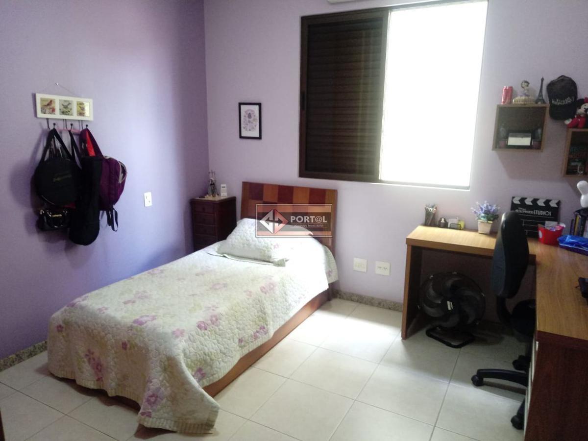 Casa, Itapoã, 4 Quartos, 2 Vagas, 1 Suíte