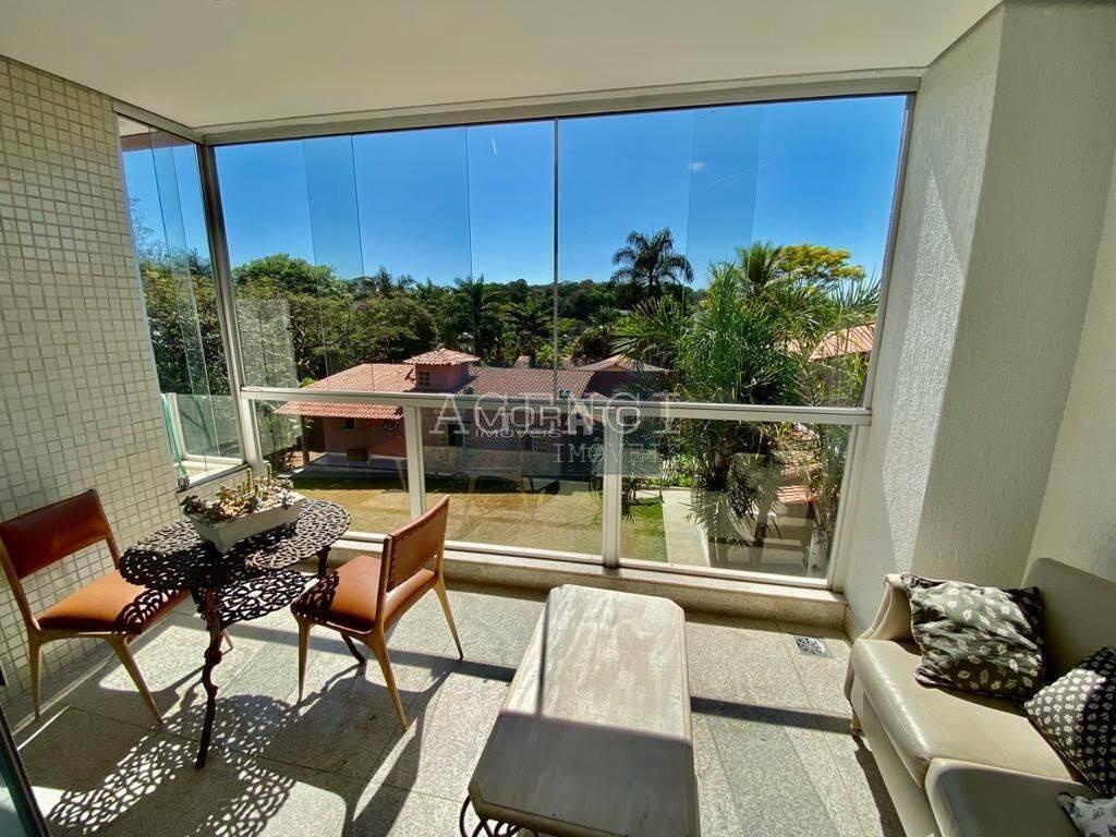 Casa, Braúnas, 5 Quartos, 0 Vaga, 2 Suítes