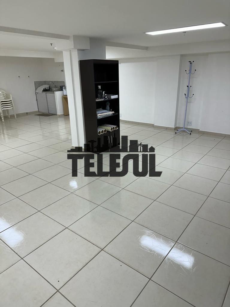 Galpão, Centro, 0 Quarto, 0 Vaga