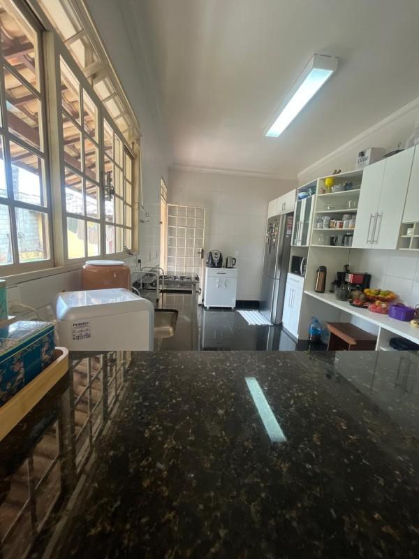Casa, Bandeirantes (pampulha), 4 Quartos, 8 Vagas, 1 Suíte