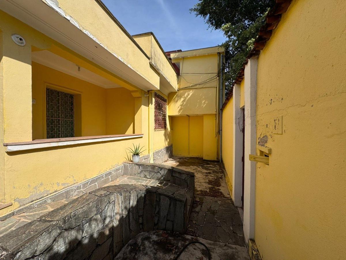 Casa, Lagoinha, 8 Quartos, 2 Vagas, 1 Suíte