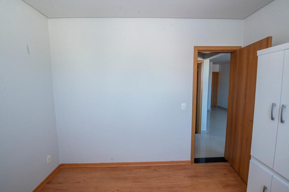 Apartamento, Palmares, 2 Quartos, 2 Vagas, 1 Suíte