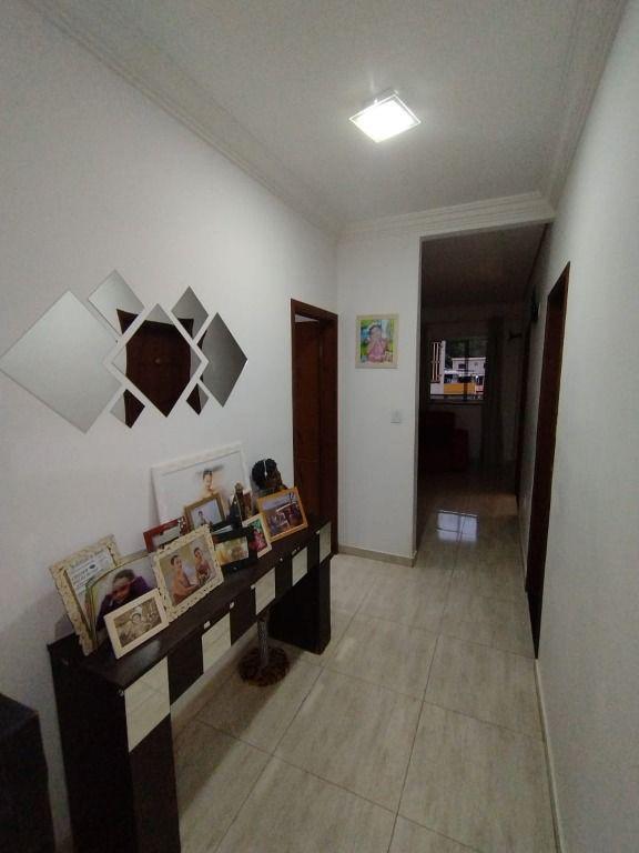 Casa, Mangueiras, 3 Quartos, 4 Vagas, 1 Suíte