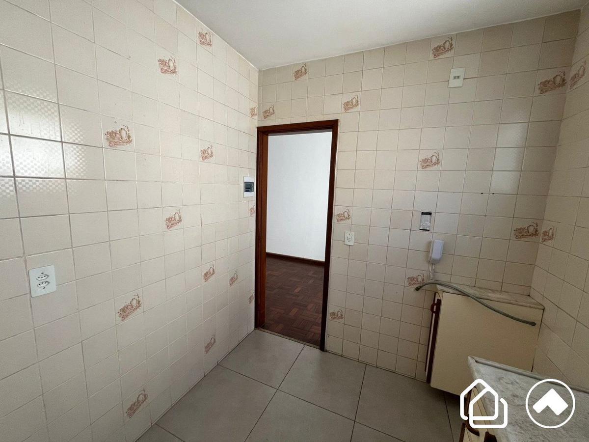 Apartamento, Estoril, 3 Quartos, 1 Vaga