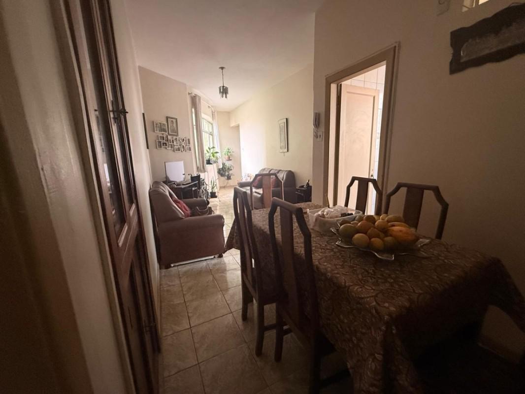 Apartamento, Centro, 2 Quartos, 0 Vaga