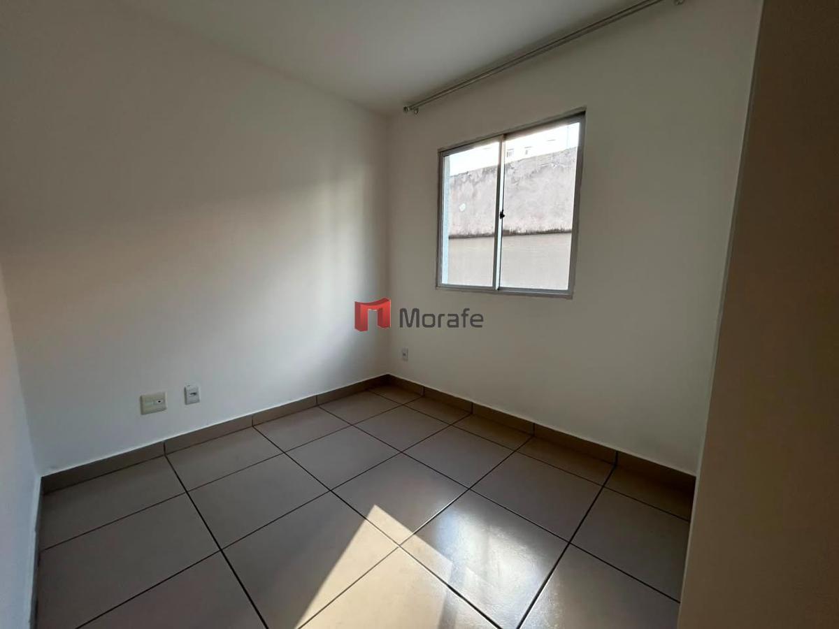 Apartamento, Floresta, 2 Quartos, 2 Vagas, 1 Suíte