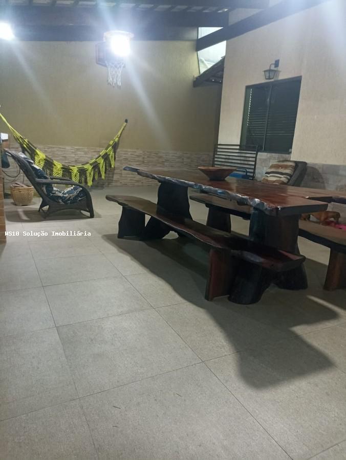 Casa, Vila Beneves, 3 Quartos, 2 Vagas, 1 Suíte