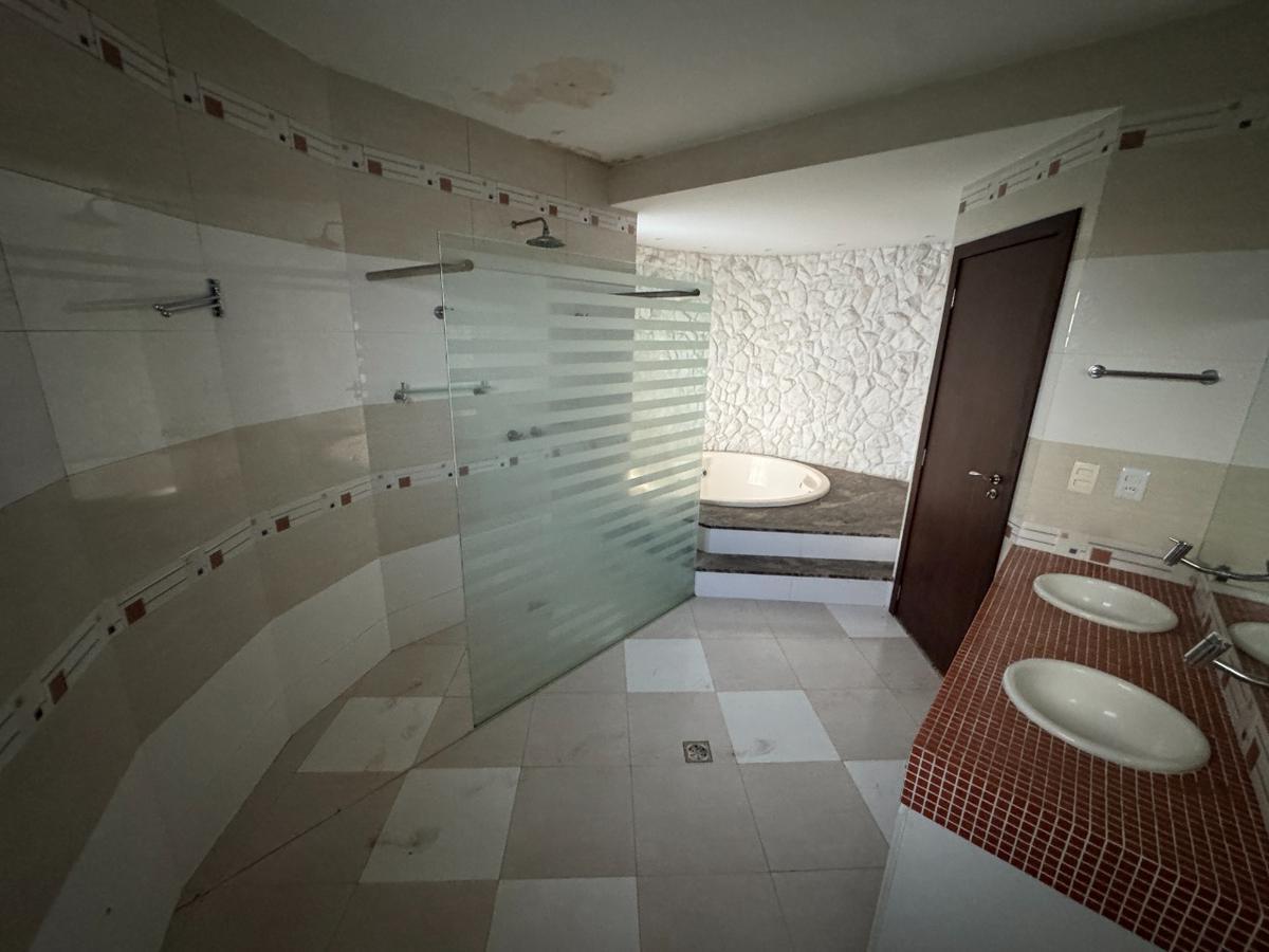 Casa, Copacabana, 3 Quartos, 6 Vagas, 1 Suíte