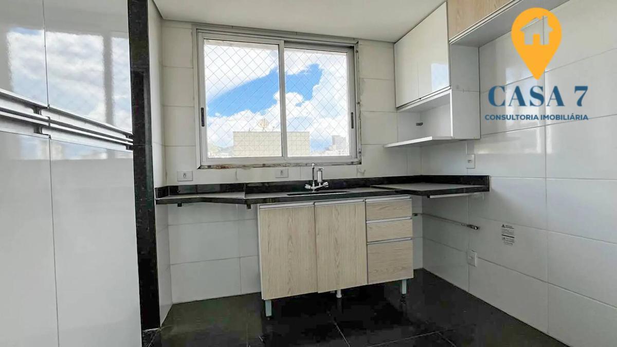 Apartamento, Serra, 2 Quartos, 3 Vagas, 1 Suíte