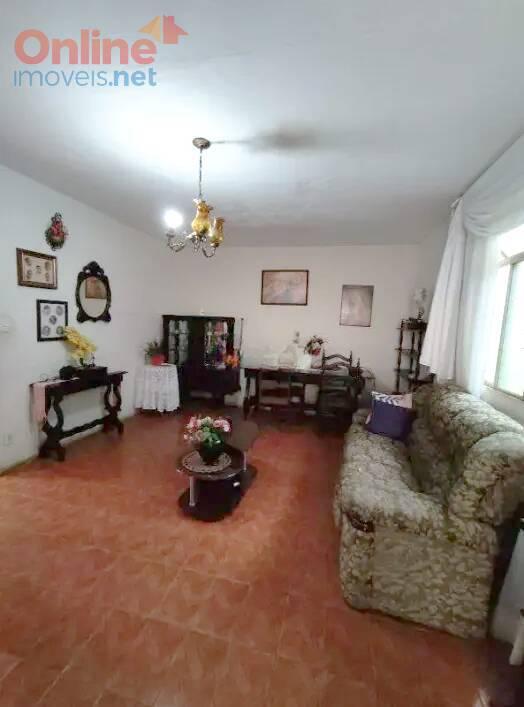 Casa, Sagrada Família, 3 Quartos, 0 Vaga, 1 Suíte