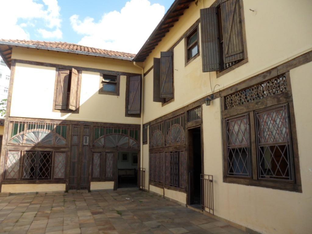 Casa, Cachoeirinha, 4 Quartos, 3 Vagas, 1 Suíte