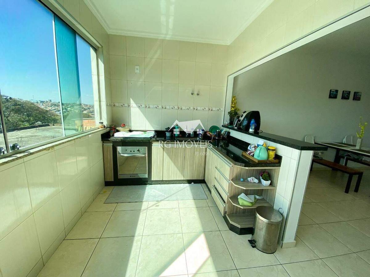 Casa, Mangueiras, 6 Quartos, 8 Vagas, 2 Suítes