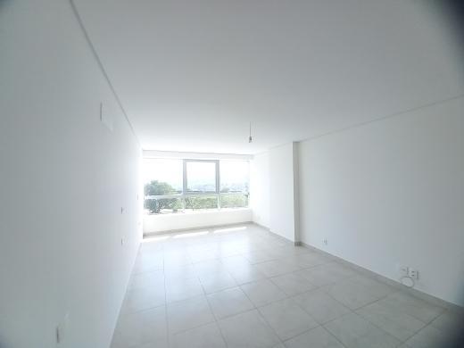 Sala, Estoril, 0 Quarto, 1 Vaga