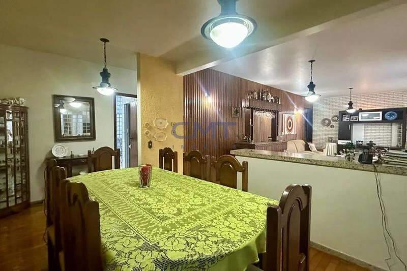 Casa, Serra, 4 Quartos, 4 Vagas, 1 Suíte