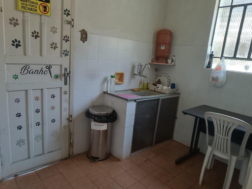 Casa, Cinquentenário, 2 Quartos, 0 Vaga