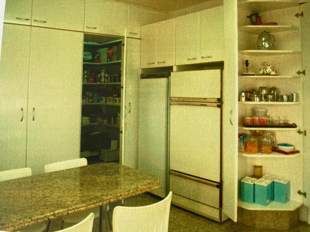 Apartamento, Centro, 4 Quartos, 2 Vagas, 2 Suítes