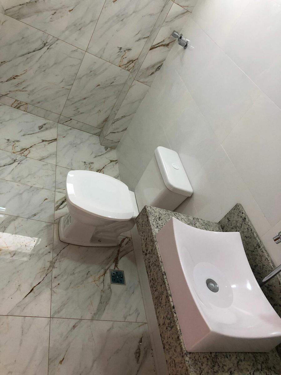 Casa, Vila Cristina, 3 Quartos, 2 Vagas, 1 Suíte