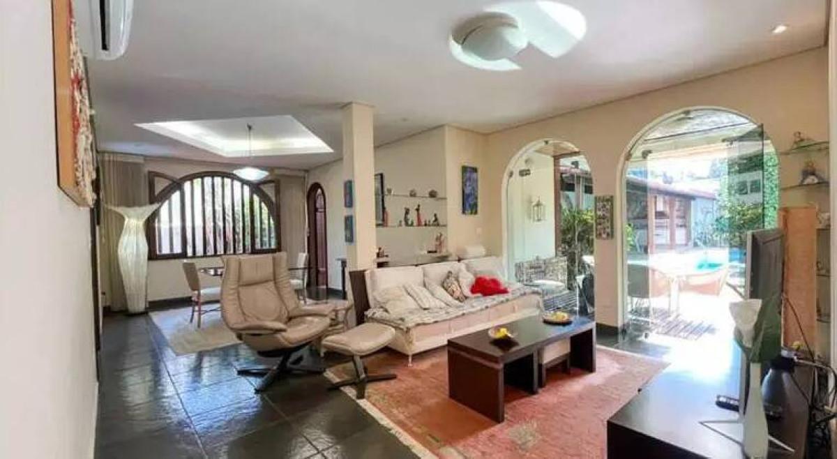 Casa, Cidade Jardim, 6 Quartos, 3 Vagas, 3 Suítes