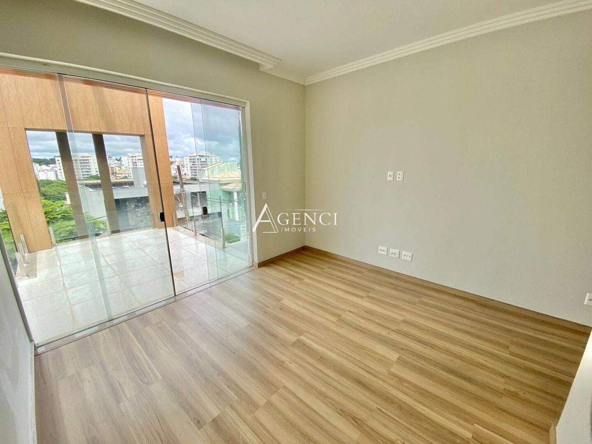 Casa, Paquetá, 4 Quartos, 0 Vaga, 2 Suítes