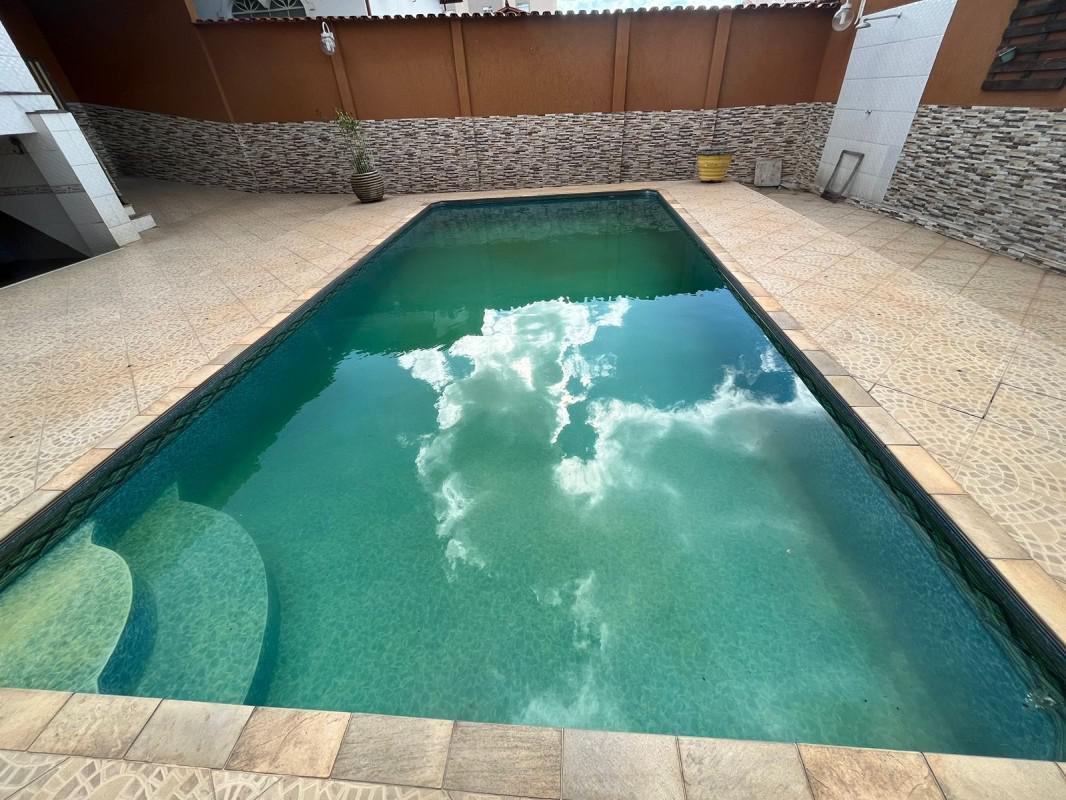 Casa, Fonte Grande, 4 Quartos, 7 Vagas, 2 Suítes