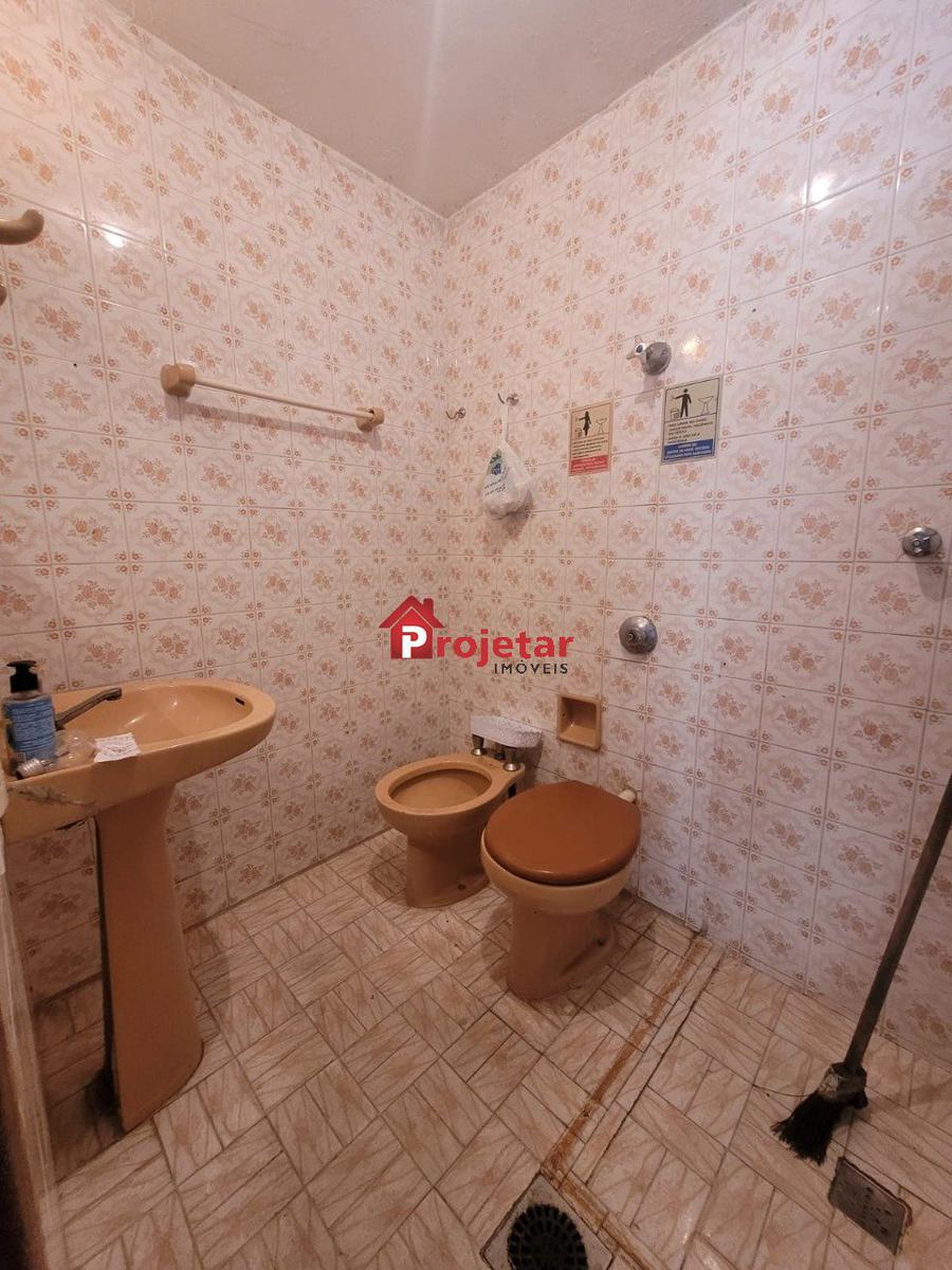 Casa, Sagrada Família, 4 Quartos, 2 Vagas, 1 Suíte