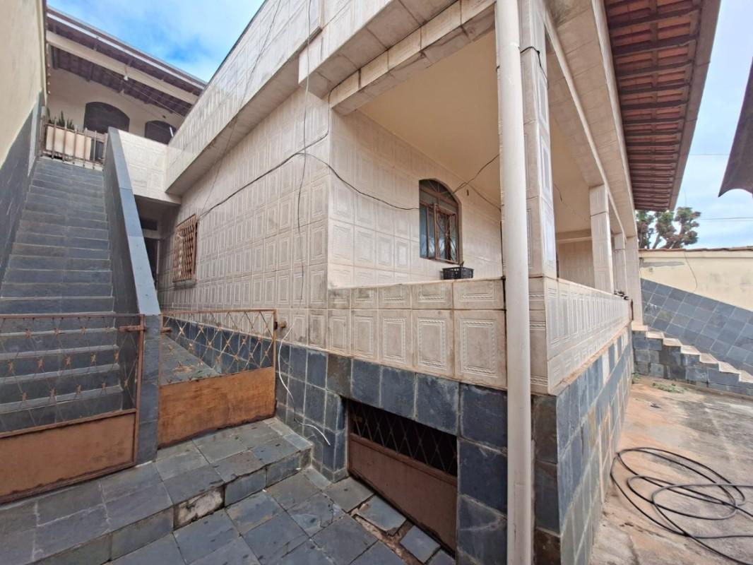 Casa, Jardim Guanabara, 3 Quartos, 6 Vagas