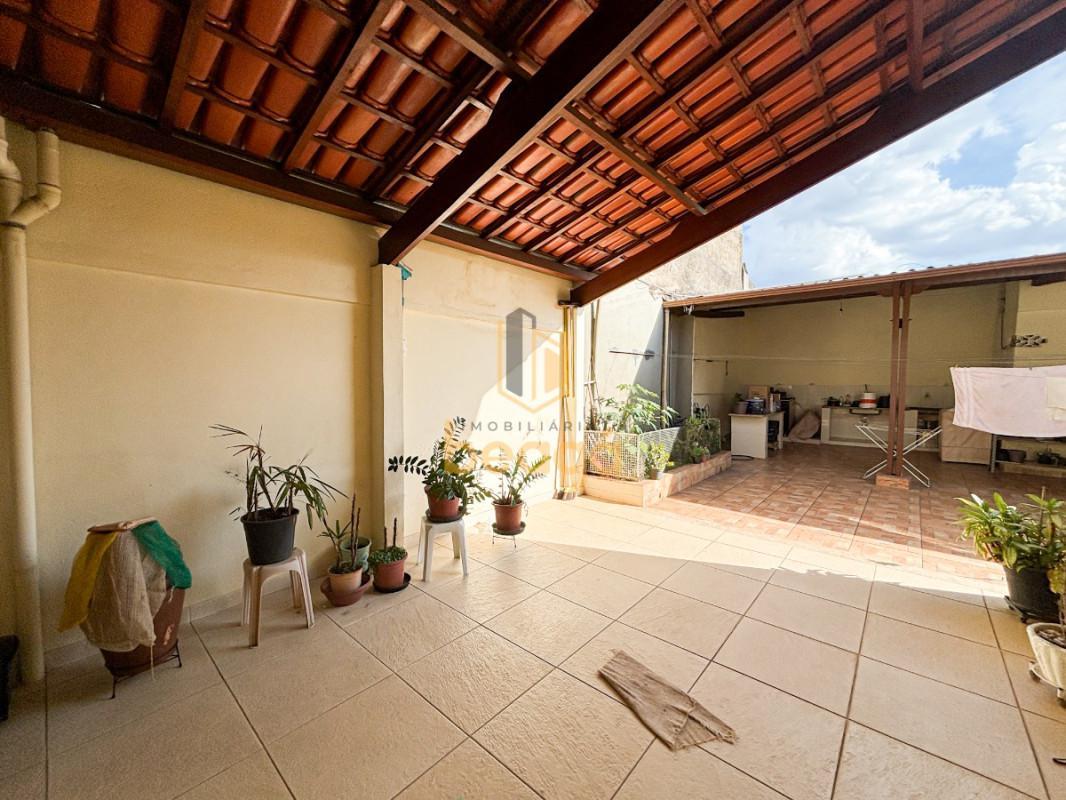 Casa, Dom Bosco, 3 Quartos, 3 Vagas, 1 Suíte