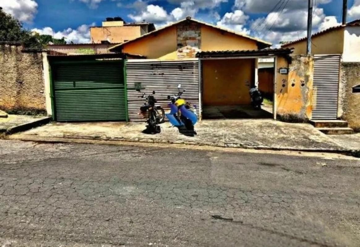 Casa, Santa Martinha, 2 Quartos, 1 Vaga