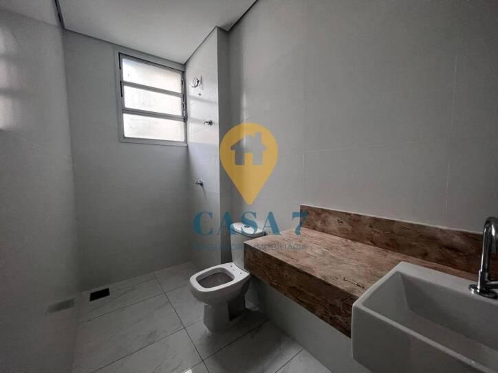 Apartamento, Centro, 2 Quartos, 0 Vaga, 1 Suíte