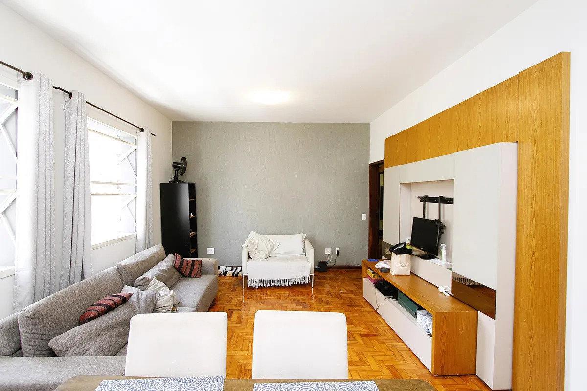 Apartamento, Coração de Jesus, 3 Quartos, 1 Vaga, 1 Suíte