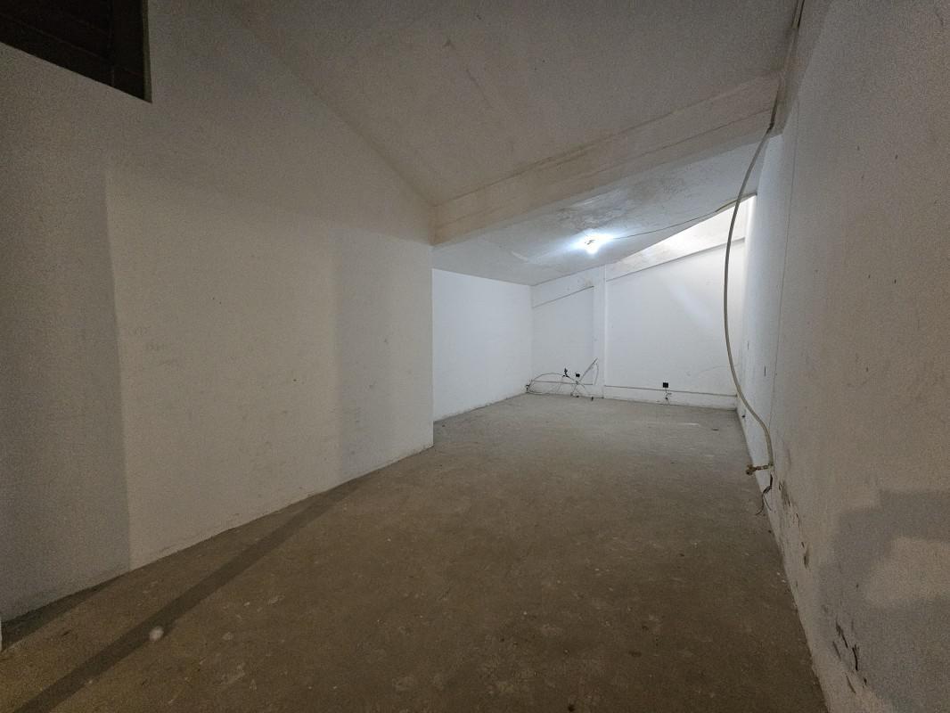 Andar, Lourdes, 0 Quarto, 0 Vaga