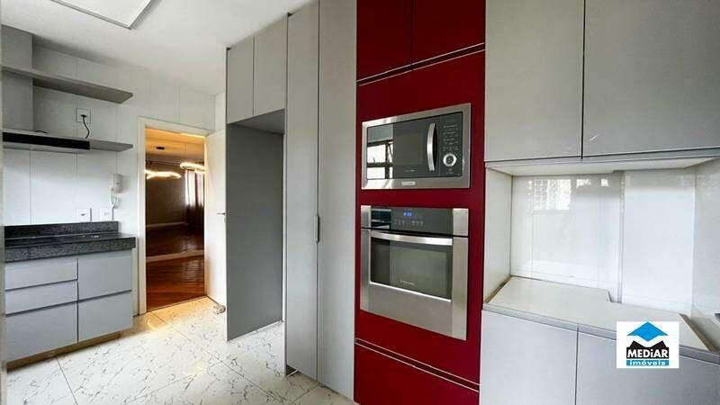 Apartamento, Funcionários, 3 Quartos, 2 Vagas, 1 Suíte