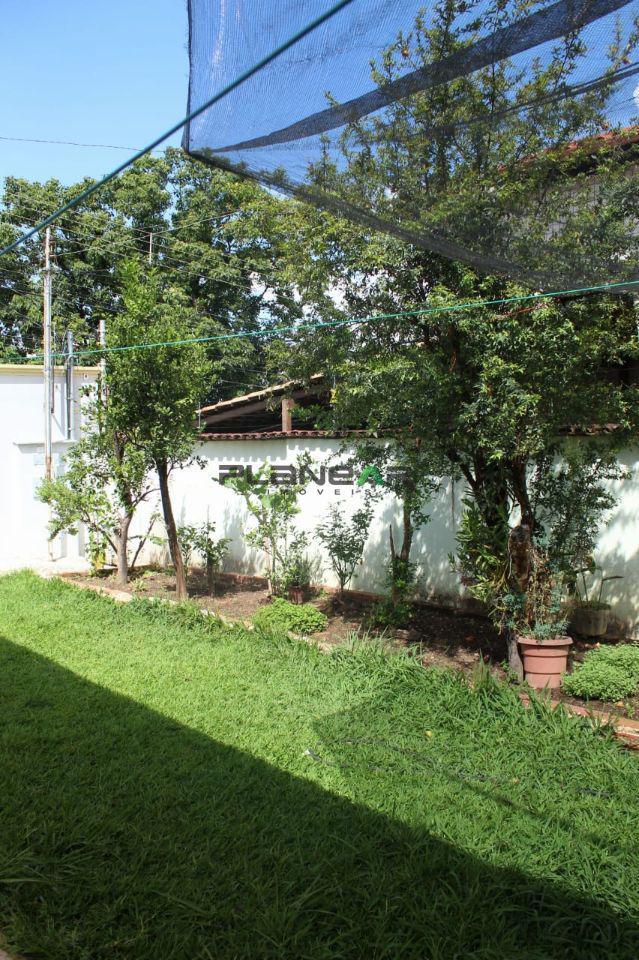 Casa, Santa Cruz Industrial, 3 Quartos, 8 Vagas, 2 Suítes