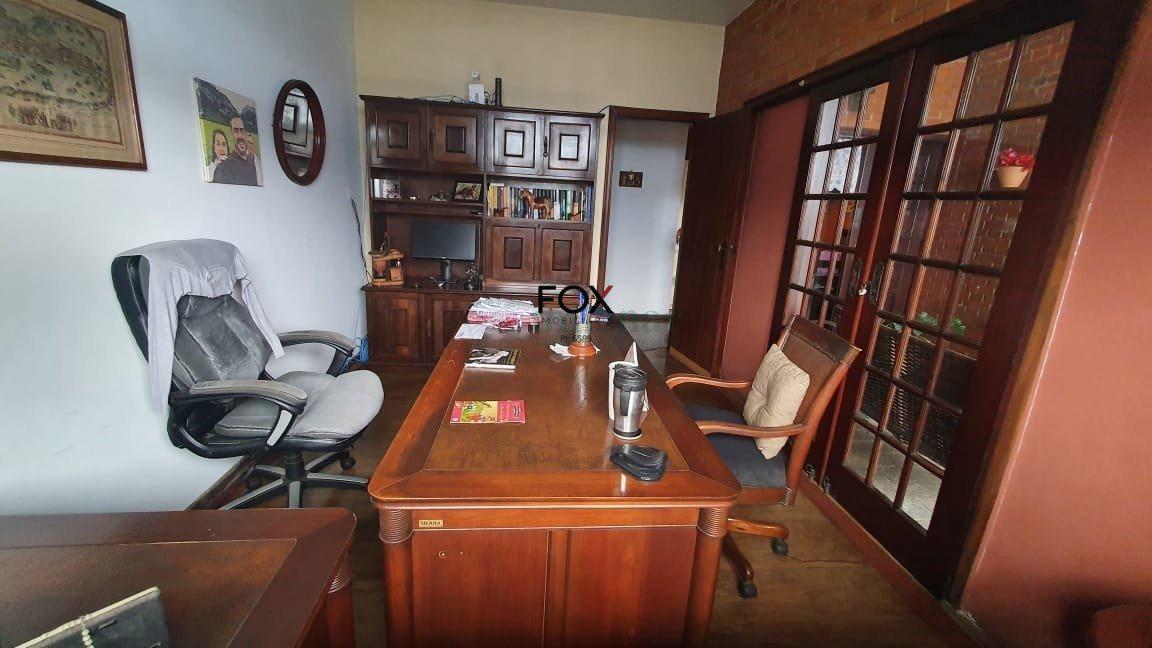 Casa, São Luiz (pampulha), 6 Quartos, 10 Vagas, 3 Suítes