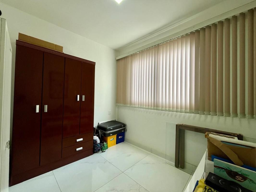 Cobertura, Cabral, 2 Quartos, 2 Vagas, 1 Suíte