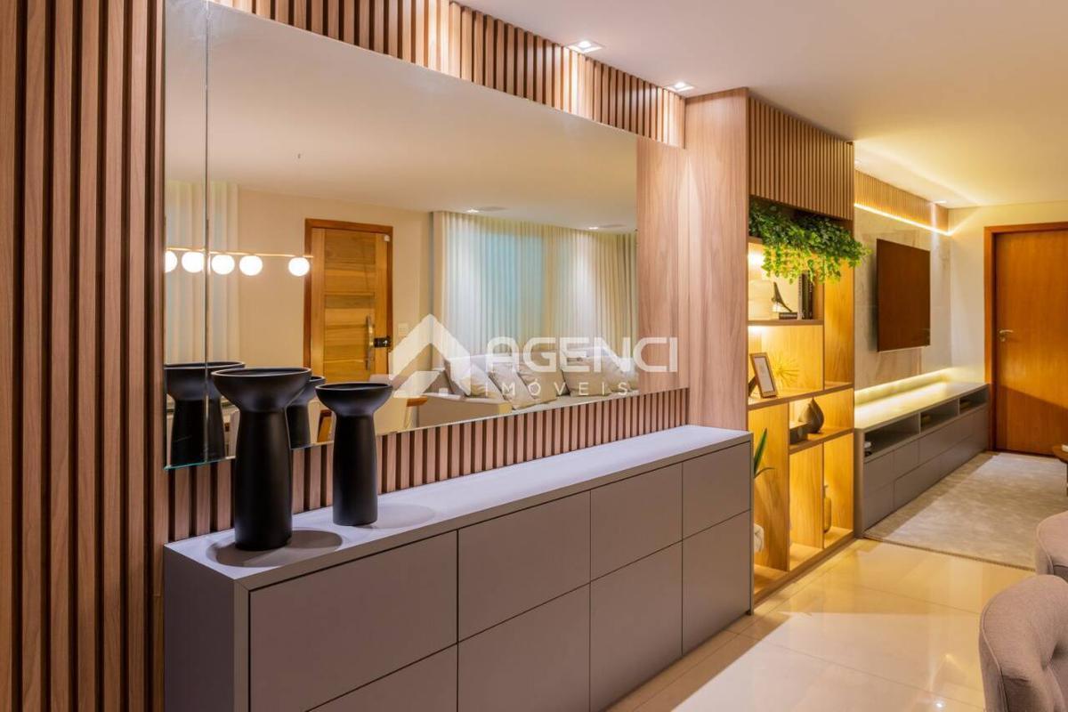 Casa, Cabral, 3 Quartos, 0 Vaga, 1 Suíte