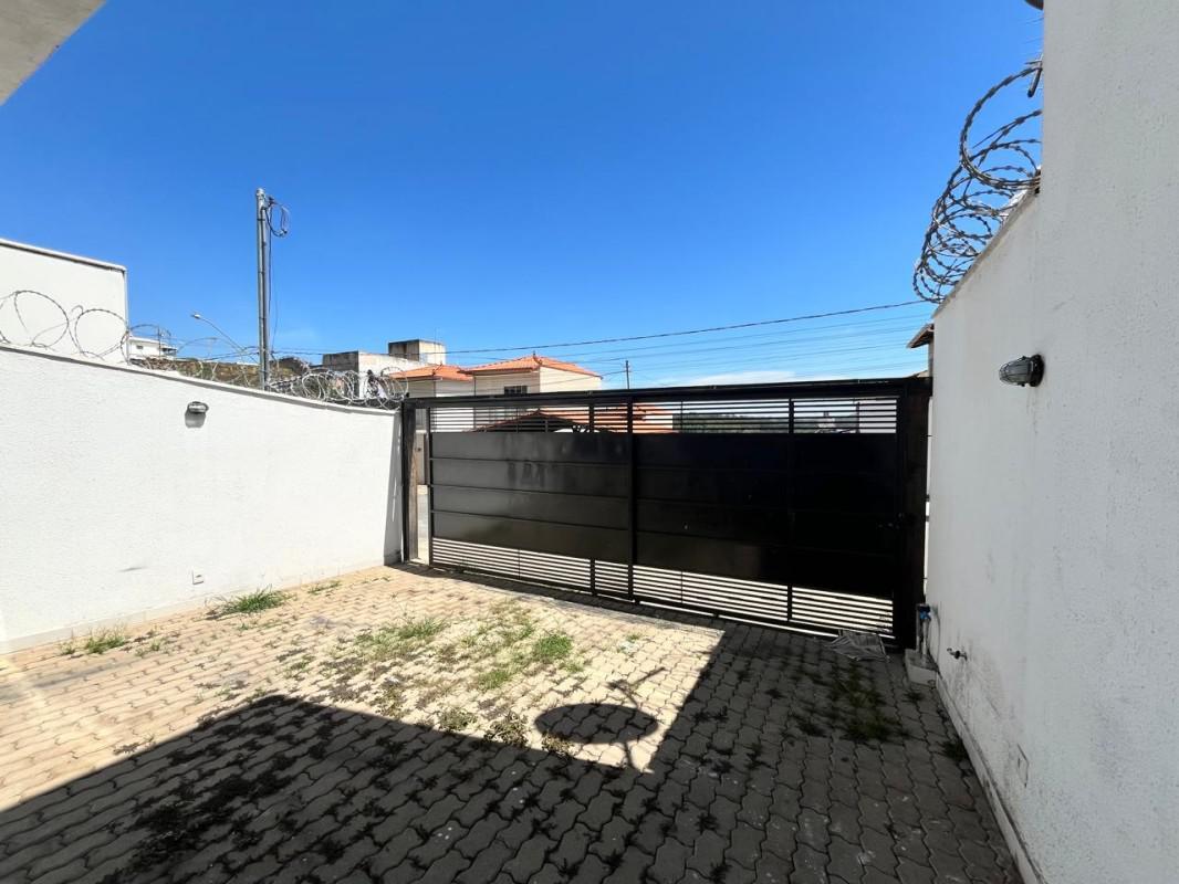 Casa, Masterville, 3 Quartos, 2 Vagas