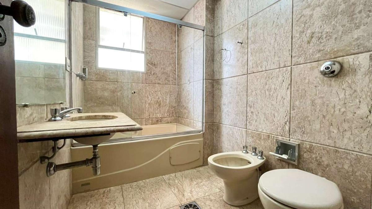 Apartamento, Lourdes, 4 Quartos, 2 Vagas, 1 Suíte