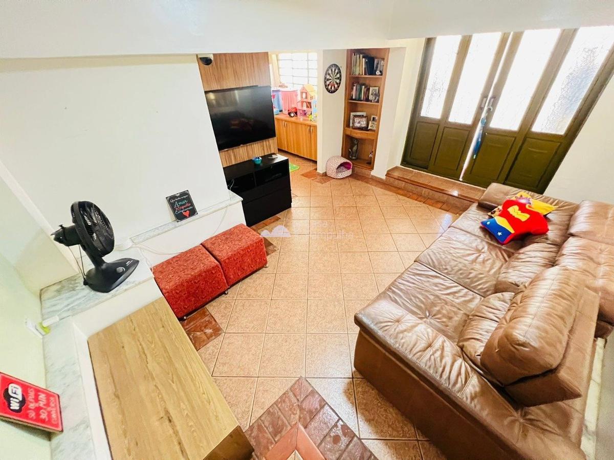 Casa, Santa Mônica, 3 Quartos, 2 Vagas, 2 Suítes