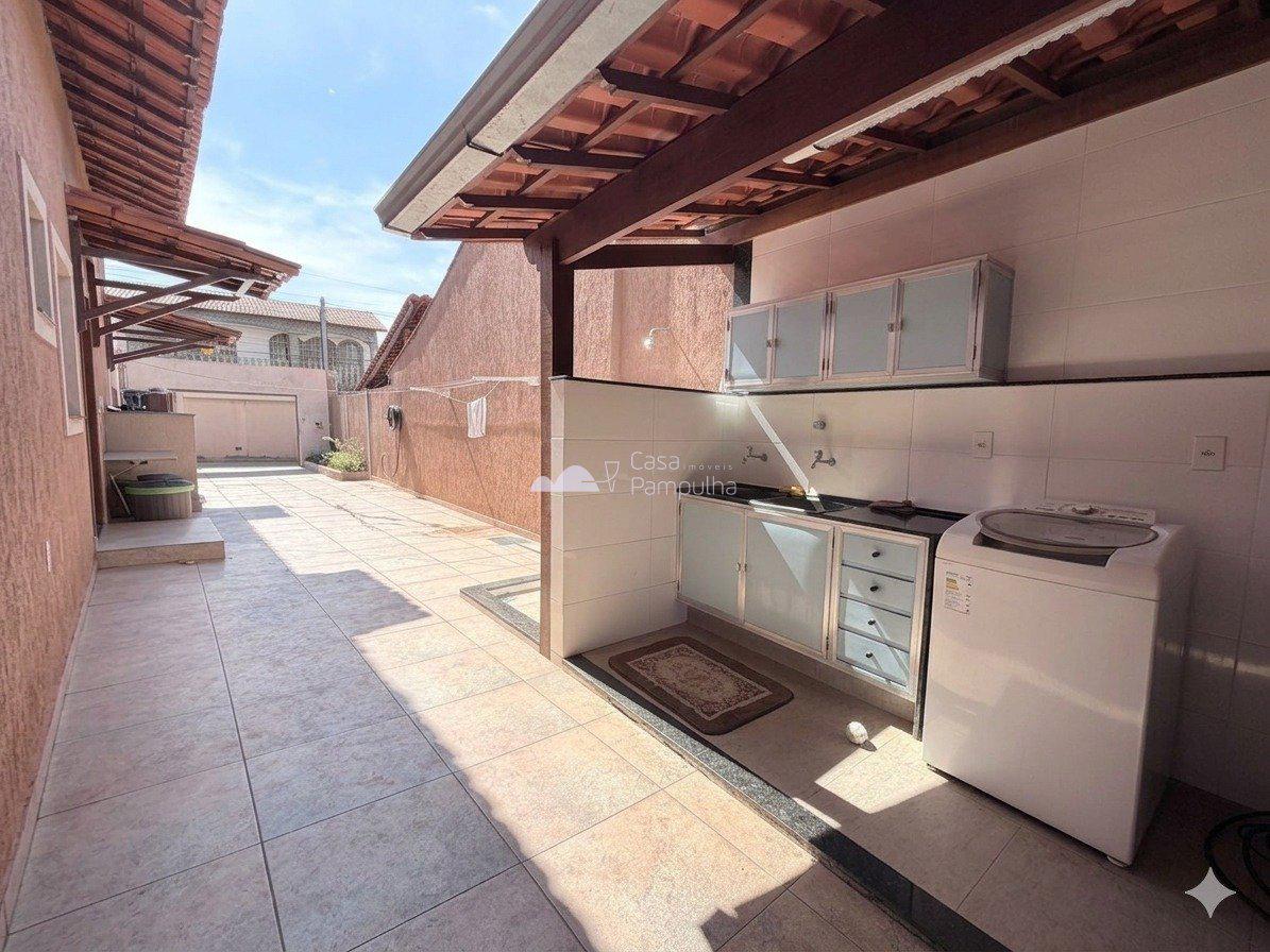 Casa, Santa Amélia, 4 Quartos, 4 Vagas, 2 Suítes