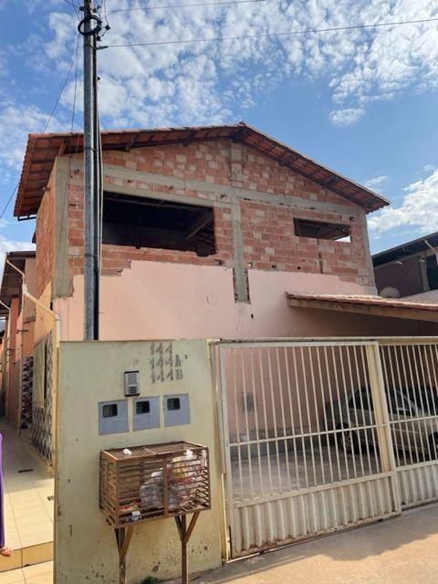Casa, Paciência, 3 Quartos, 1 Vaga