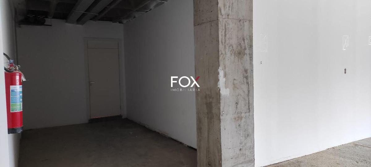 Sala, Santa Lúcia, 0 Quarto, 6 Vagas