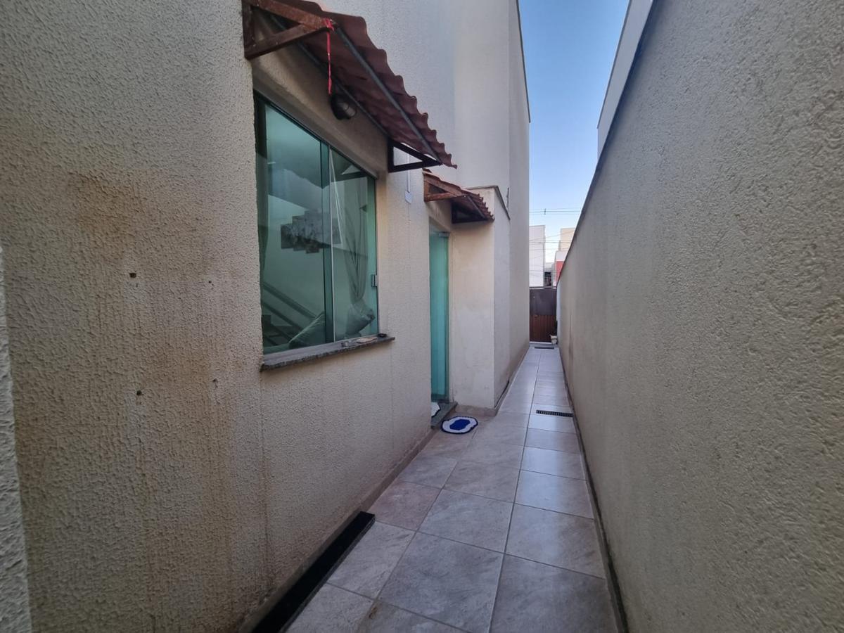 Casa, Eldorado, 2 Quartos, 1 Vaga
