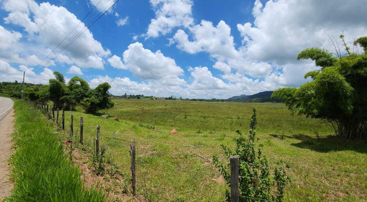 Lote, Zona Rural, 1 Quarto, 0 Vaga